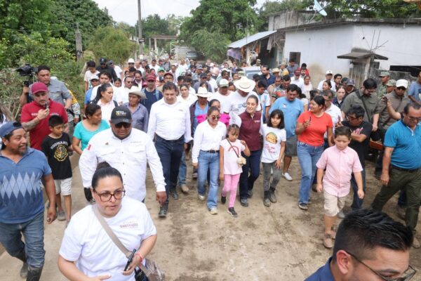 Lluvias en Puebla: Claudia Sheinbaum recorre el Ejido Carrizal Viejo, Pantepec