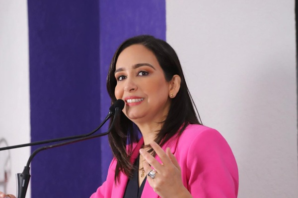 inicia campaña del Sedif para llevar abrigo y juguetes a la niñez tlaxcalteca