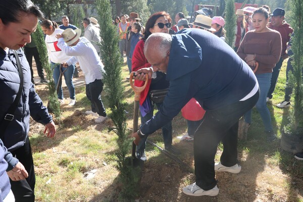 Este y los futuros tequios serán organizados por la Secretaría de Autorrealización que dirige la Doctora Gloria Ramírez Elías