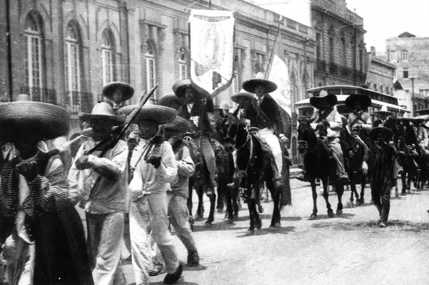 Muchos movimientos, ideales y objetivos formaron lo que conocemos como el movimiento de la Revolución Mexicana