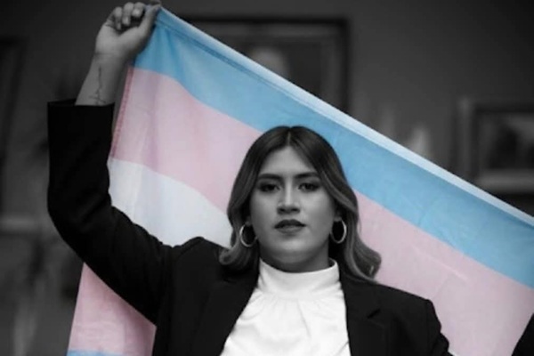 Activista y primera egresada trans en la Buap, Hannah Fernanda Cervantes, se quita la vida