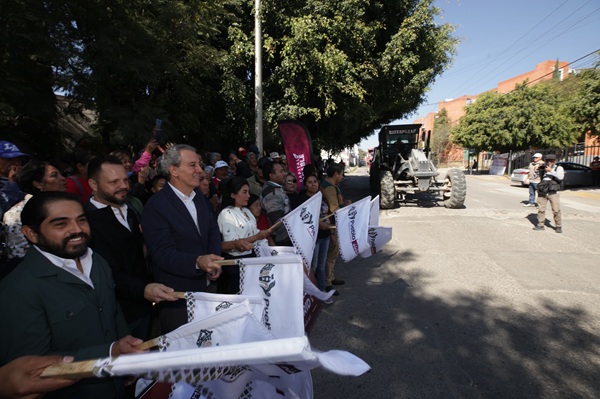 Arranca Pepe Chedraui rehabilitación vial de Camino Viejo a Balcones