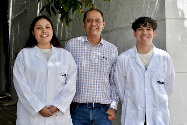 BUAP Estudian en el Departamento de Bioquímica-Alimentos antimicrobianos naturales