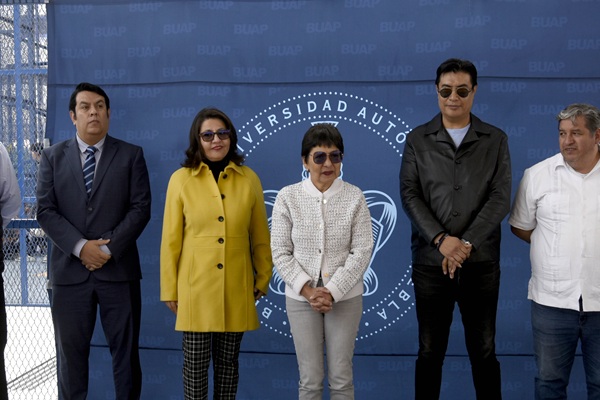 BUAP Inaugura la Rectora Lilia Cedillo el torneo de robótica “Guerra de Dioses 2025”