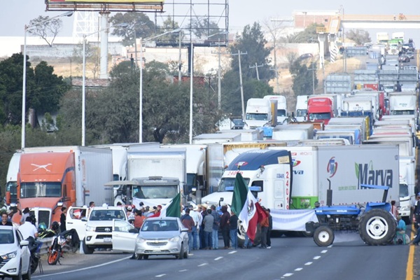 Canacintra y Coparmex en Puebla exigen atender seguridad en carreteras y evitar politizar la discusión