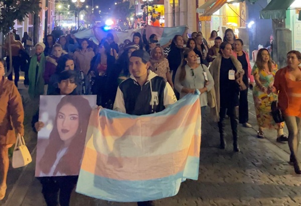 En Marcha de la Remembranza Trans recuerdan a Hannah Cervantes