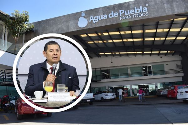 Se presentó una denuncia contra Agua de Puebla que perforó el pavimento de la carretera San Francisco Totimehuacán, denunció el gobernador
