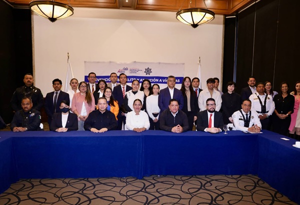 Fortalece Lupita Cuautle prevención y participación en seguridad con universidades