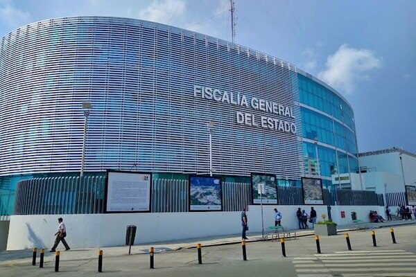 La titular de la FGE Puebla destituyó al fiscal Miguel Islas, su coordinador Jorge Malváez y al fiscal Luis Antonio León Delgadillo
