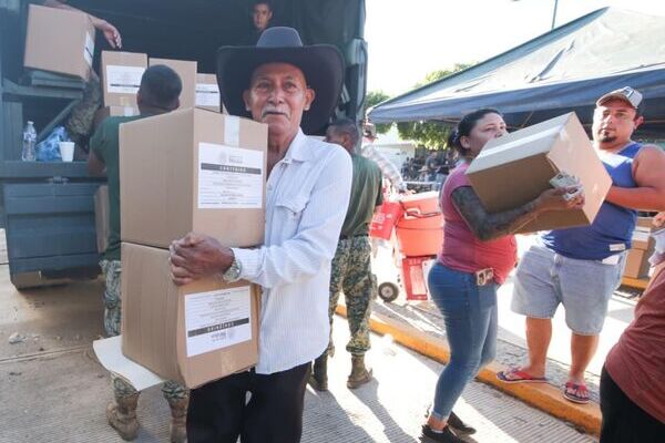 La presidenta Claudia Sheinabum estuvo en cuatro ocasiones en comunidades de la Sierra Norte para constatar la entrega transparente de apoyos