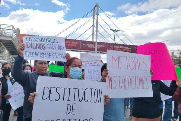 Los estudiantes señalan que no buscan perjudicar a la ciudadanía simplemente piden mejores condiciones en el instituto de Tehuacán