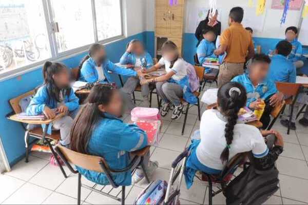 A partir del próximo lunes 10 de noviembre y hasta nuevo aviso, se implementará el horario invernal para proteger a las y los estudiantes