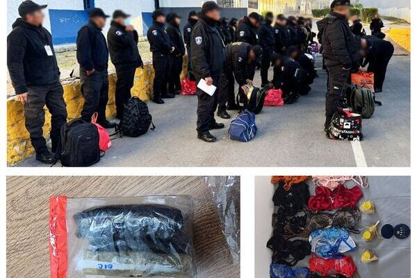 Se detuvo a dos custodios que pretendían ingresar objetos prohibidos a los centros penitenciarios de Puebla y Tepexi de Rodríguez