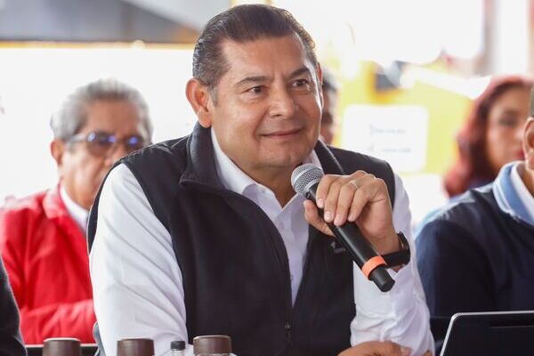 Ante la convocatoria de la Generación Z para llevar a cabo una marcha, Armenta destacó que su administración protege todas las libertades