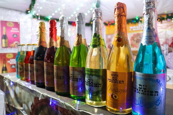 La Feria de la Sidra se lleva a cabo en el zócalo de Huejotzingo y permanecerá abierta todos los días en horario de 11:00 a 21:00 horas