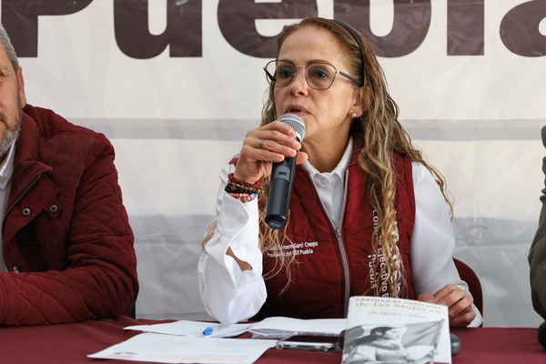 Aunque la Atlixcáyotl es una vialidad estatal, Olga Romero insistió en responsabilizar al municipio de San Andrés por los arrancones