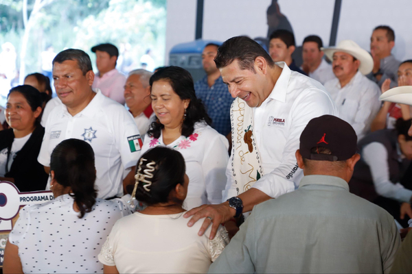 Armenta Mier se pronunció para que Morena no pierda su sentido de lucha social y de defensa al movimiento, ante la falta de pronunciamientos