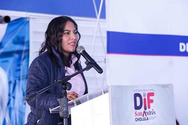 Impulsa Lupita Cuautle la salud bucal gratuita en coordinación con UPAEP y Club Rotario