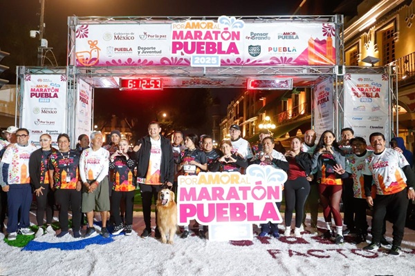 Más de 20 mil corredoras y corredores participaron este 23 de noviembre en el Maratón de Puebla 2025
