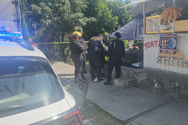 Policía Auxiliar de la UTP cae a un barranco aledaño a la institución; es rescatado por Protección Civil