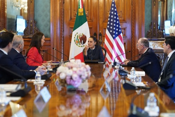 Presidenta de México recibe a la secretaria de Agricultura de los Estados Unidos