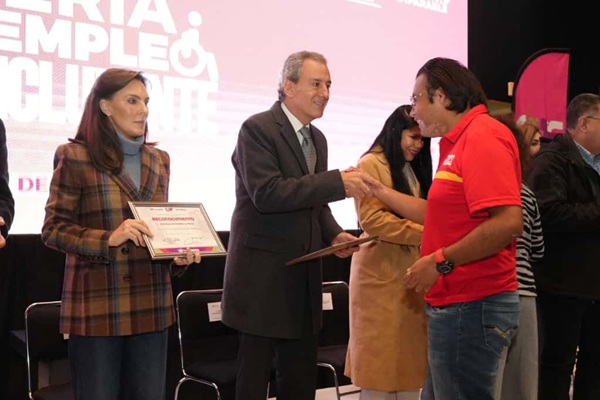 Primera feria de Empleo Incluyente 2025 ofertó 11 mil plazas, más de 200 para personas con discapacidad y adultos mayores