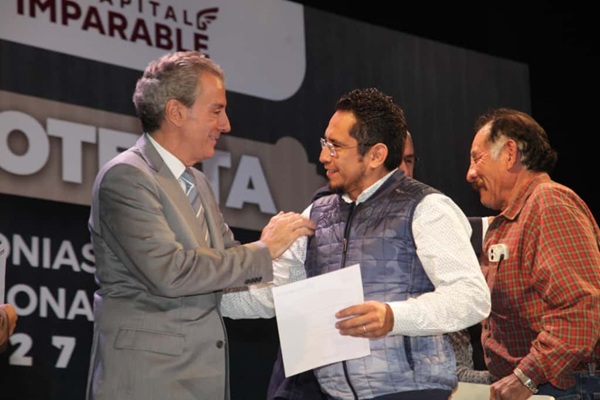 Reciben constancias de mayoría nuevas Mesas Directivas de Vecinos de barrios, colonias y unidades habitacionales de Puebla