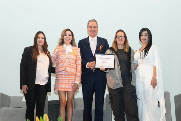 Refrenda Pepe Chedraui compromiso con la eliminación de la violencia contra niñas, adolescentes y mujeres en Puebla