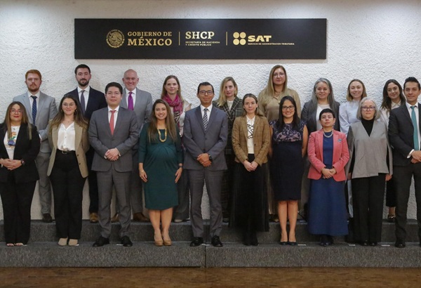 SAT refuerza diálogo y colaboración con Cámara de Comercio de Estados Unidos