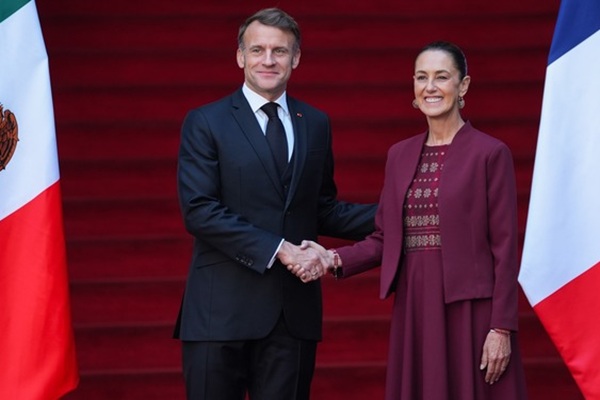 Sheinbaum y Macron pactan préstamo de códices prehispánicos rumbo a los 200 años de relación bilateral