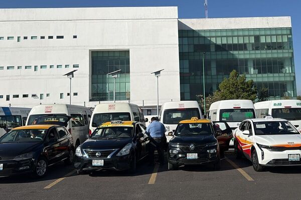 El Gobierno apoyará con el 20% del enganche para la adquisición de unidades híbridas, eléctricas, destinado a concesionarios y permisionarios