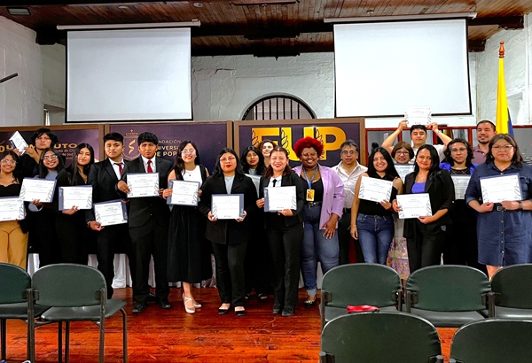 UATx Reciben reconocimiento de la Fundación Universitaria de Popayán por fortalecer la cooperación internacional