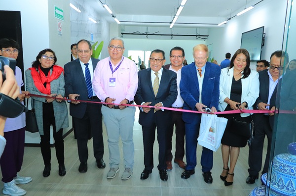 UATx Rector inauguró la Sala Interactiva de Educación Inicial