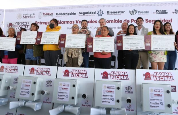 Gobierno estatal instala 1,261 alarmas vecinales e invierte 230 mdp en Obra Comunitaria en el municipio de Puebla