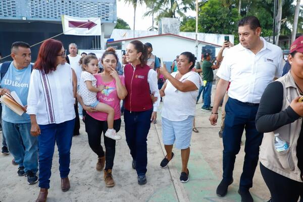 Alejandro Armenta mencionó que el fin de semana sostuvieron una reunión con Sheinbaum para evaluar la atención de los damnificados