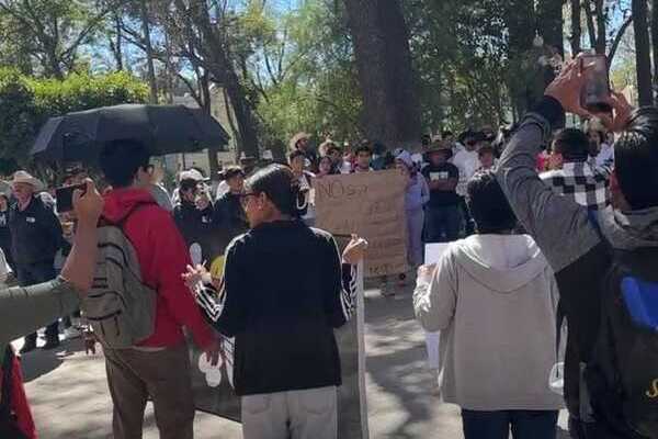 A pocas horas de llevarse a cabo la manifestación del Movimiento Generación Z en Apizaco y Tlaxcala capital, se presentó limitada afluencia