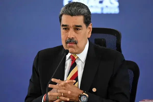 Funcionarios informaron a Trump sobre opciones de acción en Venezuela, incluyendo ataques contra instalaciones militares o gubernamentales