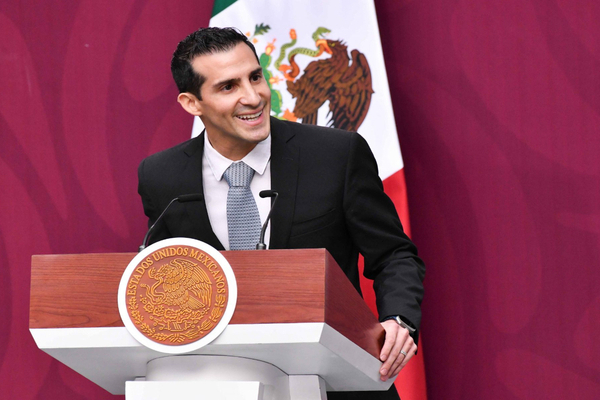 Denunciaron esta semana la existencia de al menos dos contratos de 2025 de la familia de Rommel Pacheco con el gobierno de Yucatán