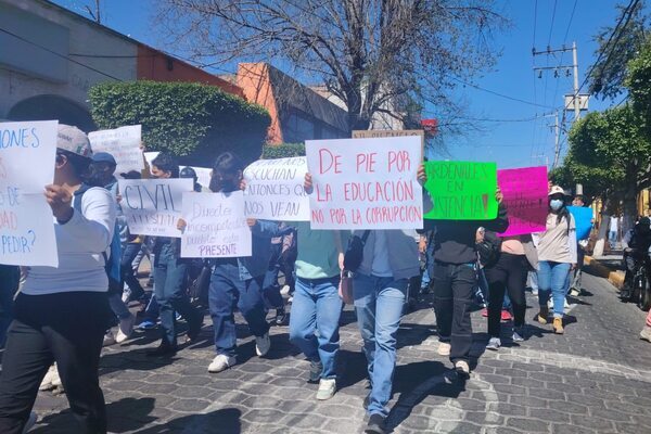 A casi un mes de haber iniciado el paro de actividades, el conflicto en el Instituto Tecnológico de Tehuacán continúa sin solución