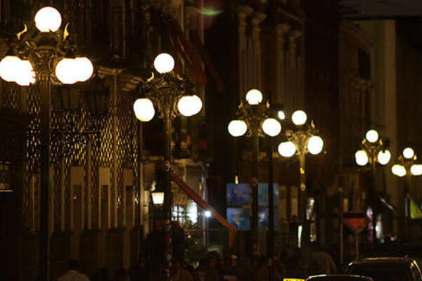 En el municipio de Puebla ha bajado hasta en un 95% el robo de cable de las luminarias, aseguró Clemente Gómez, lo que inhibe los robos