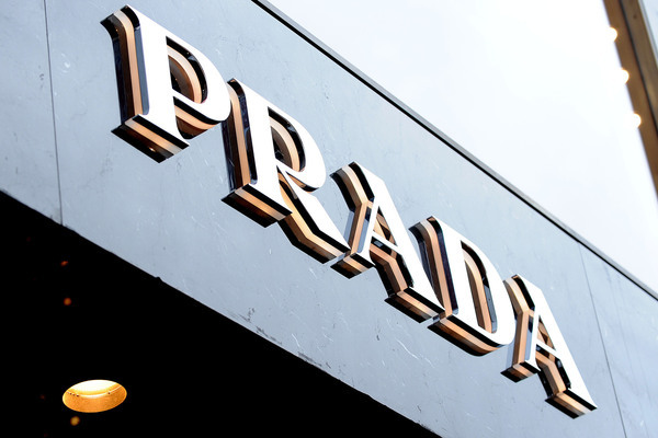 El heredero de Prada, Lorenzo Bertelli, dirigirá la próxima fase de Versace como presidente ejecutivo, además de sus funciones de marketing