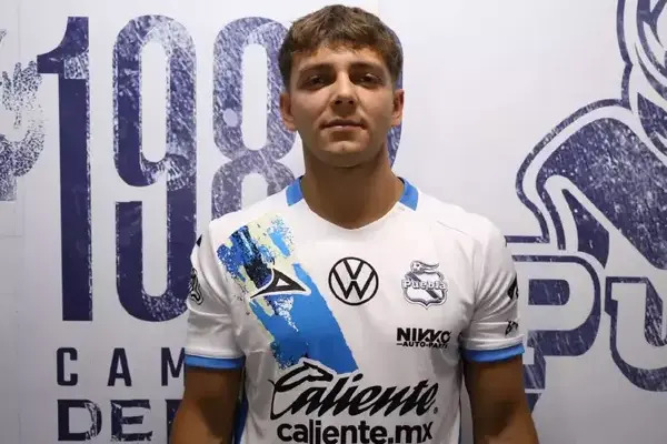 El Club Puebla ha confirmado la llegada del delantero argentino Maestro Puch como nuevo refuerzo de cara al torneo Clausura 2026