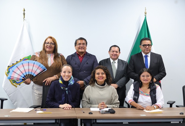 Aprueba Comisión del Congreso de Puebla reconocimiento a mujeres indígenas
