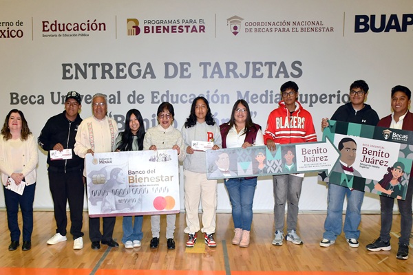 BUAP La educación transforma el futuro de los jóvenes Rectora Lilia Cedillo