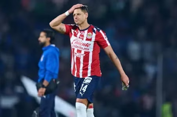 Chivas le da las gracias al Chicharito Hernández; no jugará el Clausura 2026