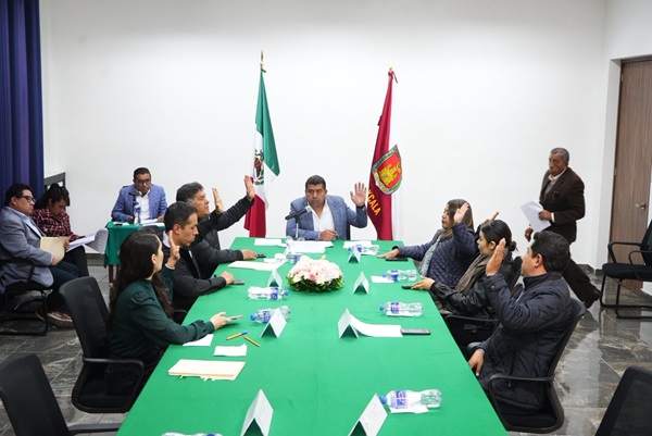Comisión de Puntos Constitucionales, Gobernación y Justicia del Congreso de Tlaxcala aprueba solicitud para ejercer actos de dominio a favor del ISSSTE