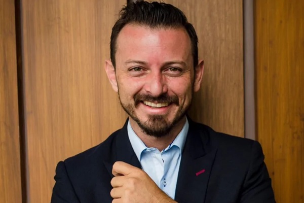 Deja Héctor Ortiz Imagen Radio Puebla