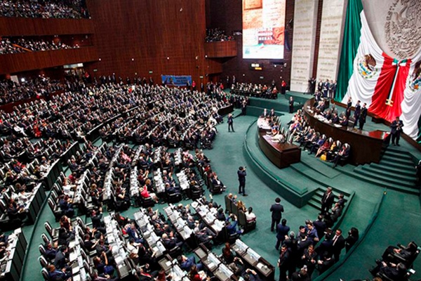Diputados aprueban en lo general la nueva Ley de Aguas ; oposición alerta intento de control político