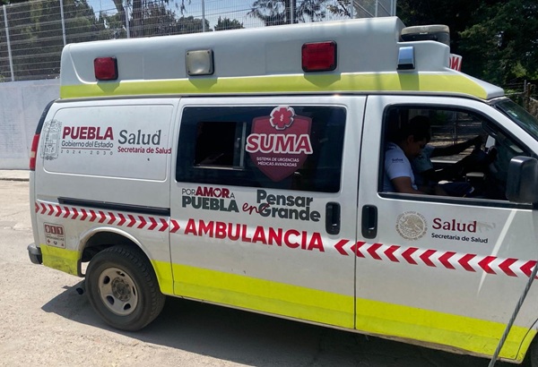 Durante un presunto asalto, agente de la FGE Puebla es baleado en una pierna en la colonia Clavijero; fue hospitalizado
