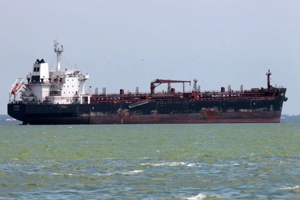 EE. UU. intercepta otro buque cerca de Venezuela en plena escalada de presión contra Maduro